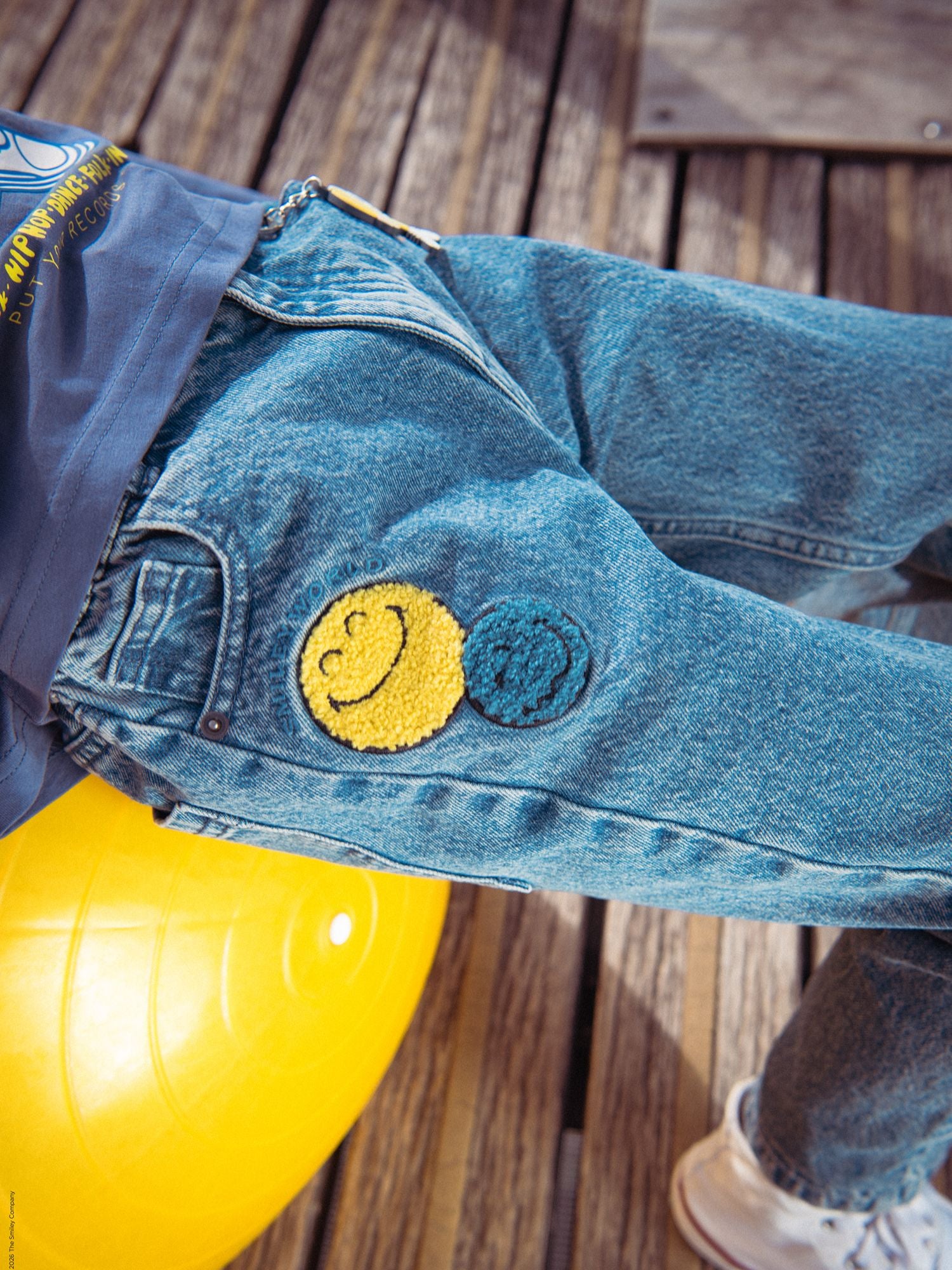 Jeans blu stampati con portachiavi SMILEYWORLD per ragazzi
