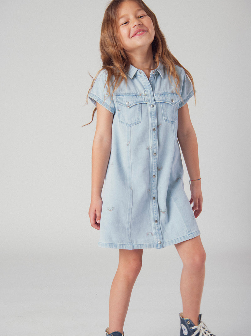 Abito in denim azzurro chiaro con stampa arcobaleno per ragazze
