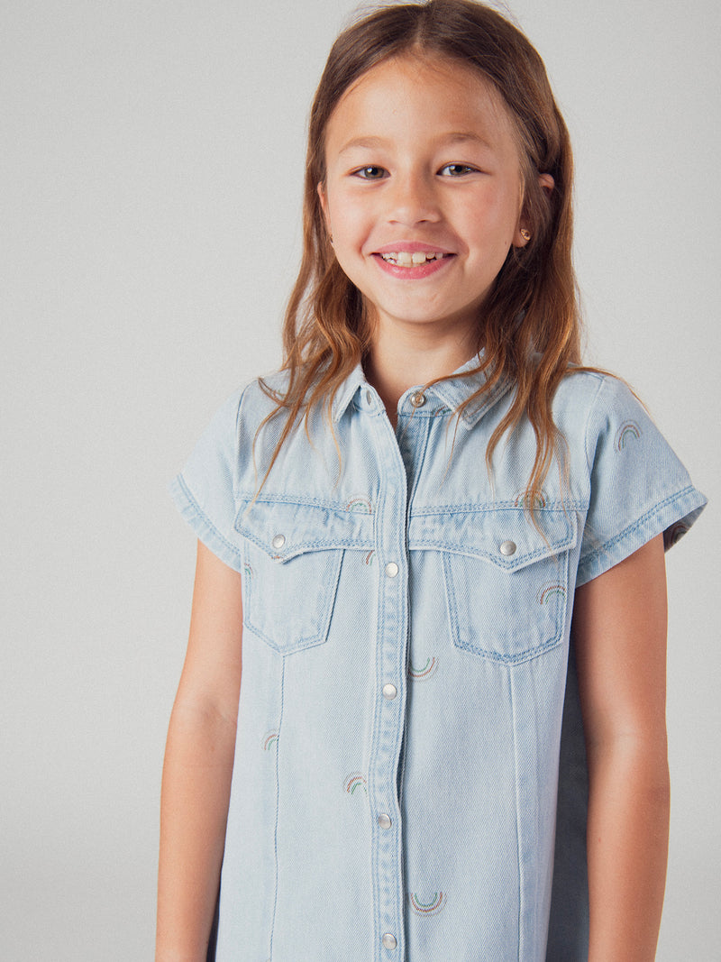 Abito in denim azzurro chiaro con stampa arcobaleno per ragazze