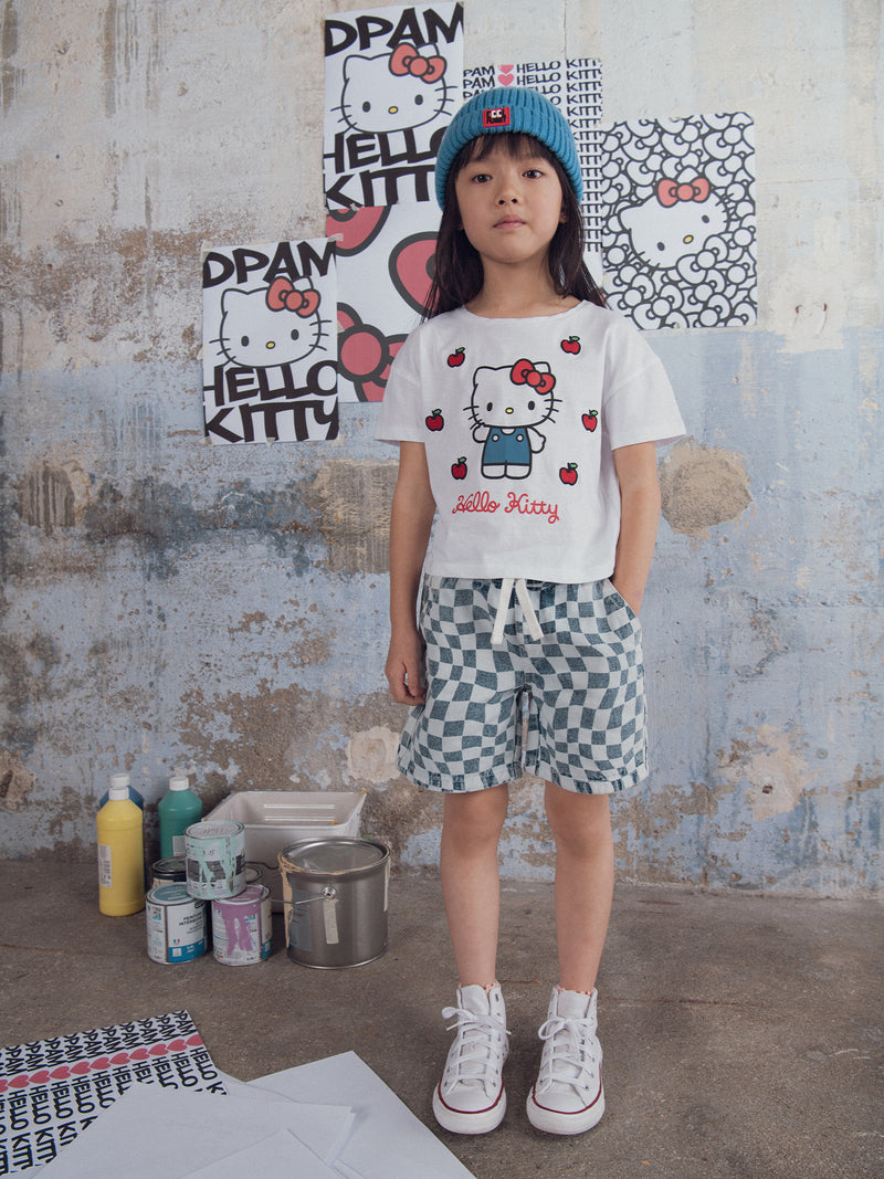T-shirt bianca con Hello Kitty