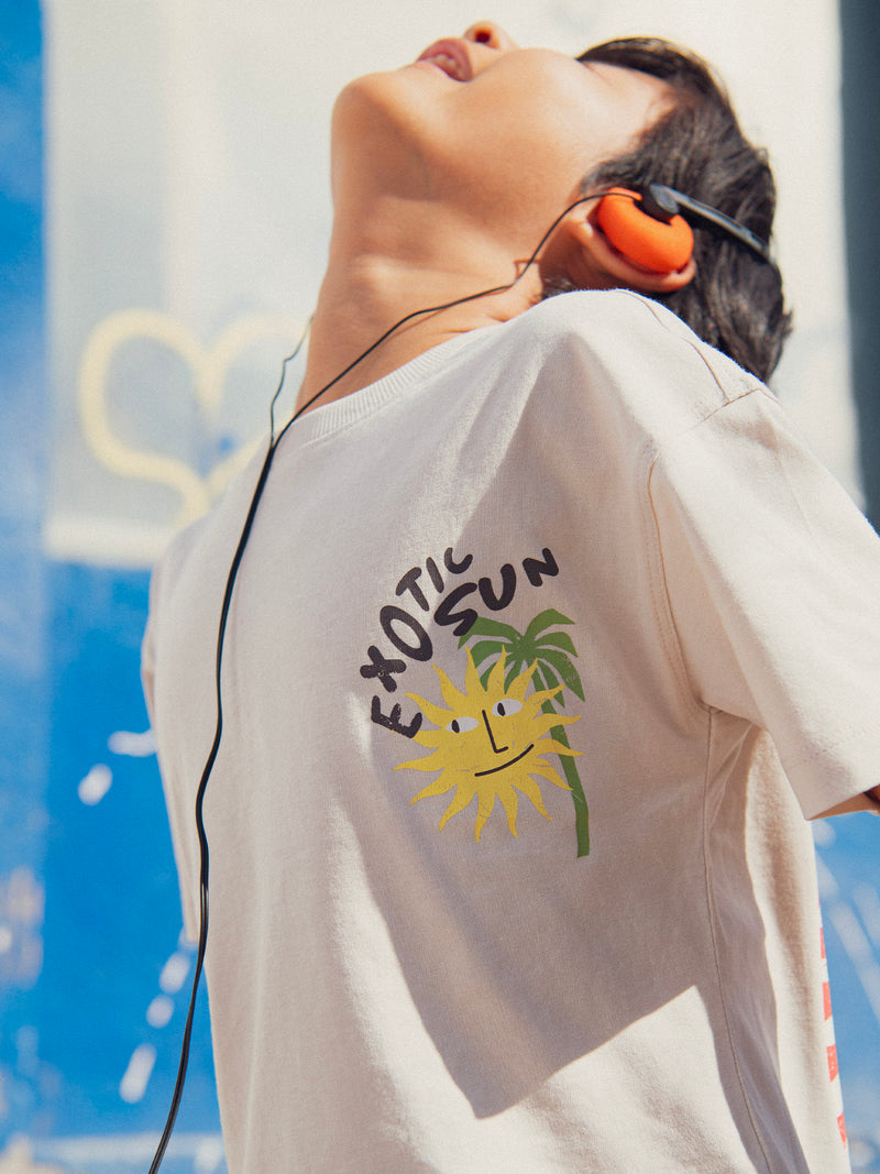 T-shirt beige con animazione "Exotic Sun" per ragazzi