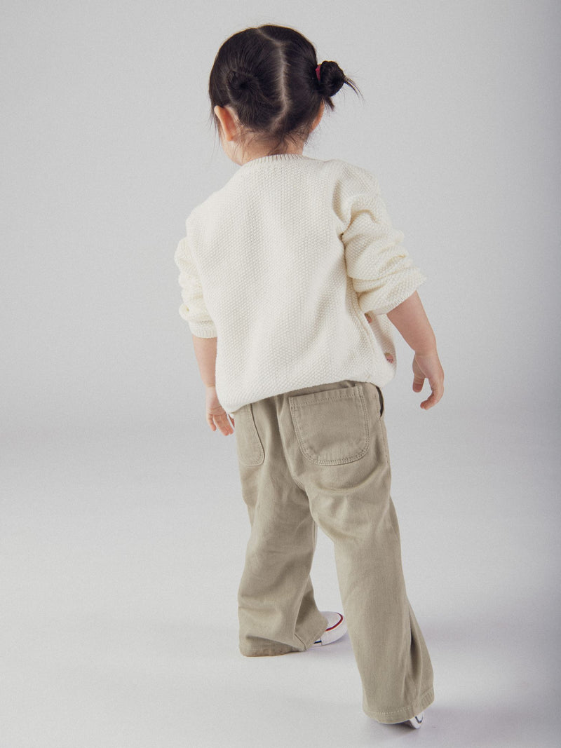 Cardigan in maglia ecru con ricamo di fragola per bambine