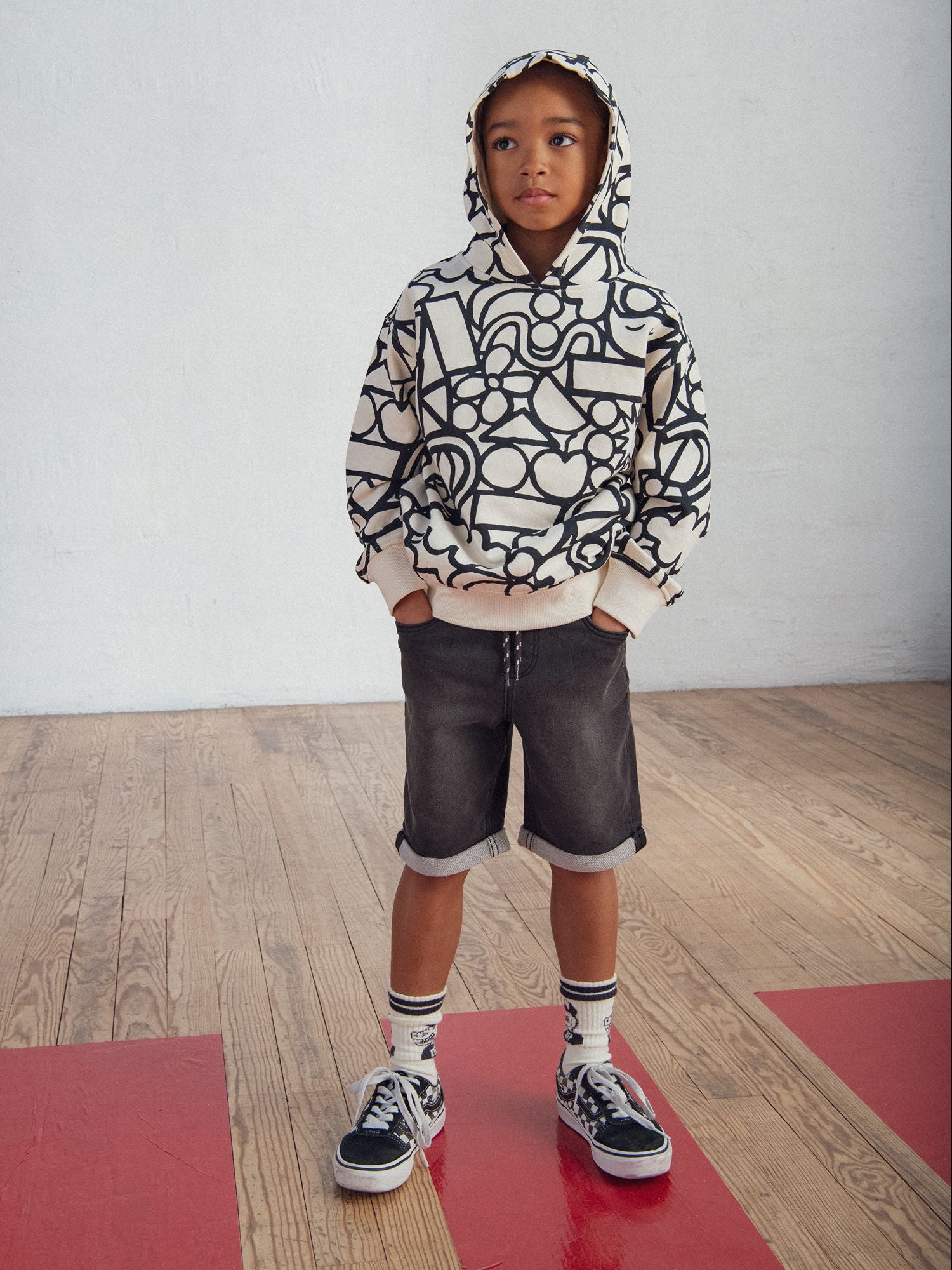 Bermuda en denim gris et porte clefs pour garçon