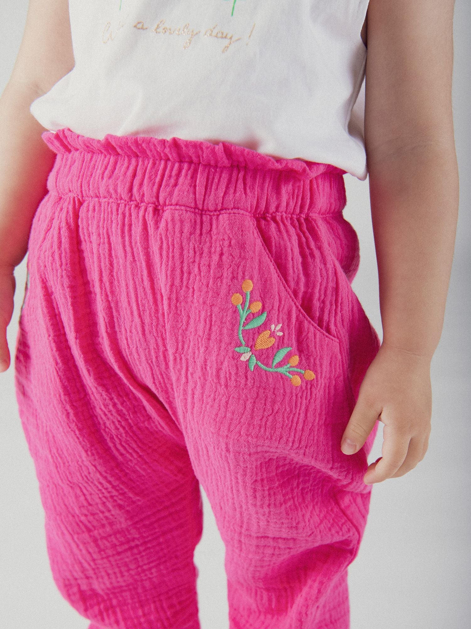 Pantalon en double gaze rose passion pour bébé fille