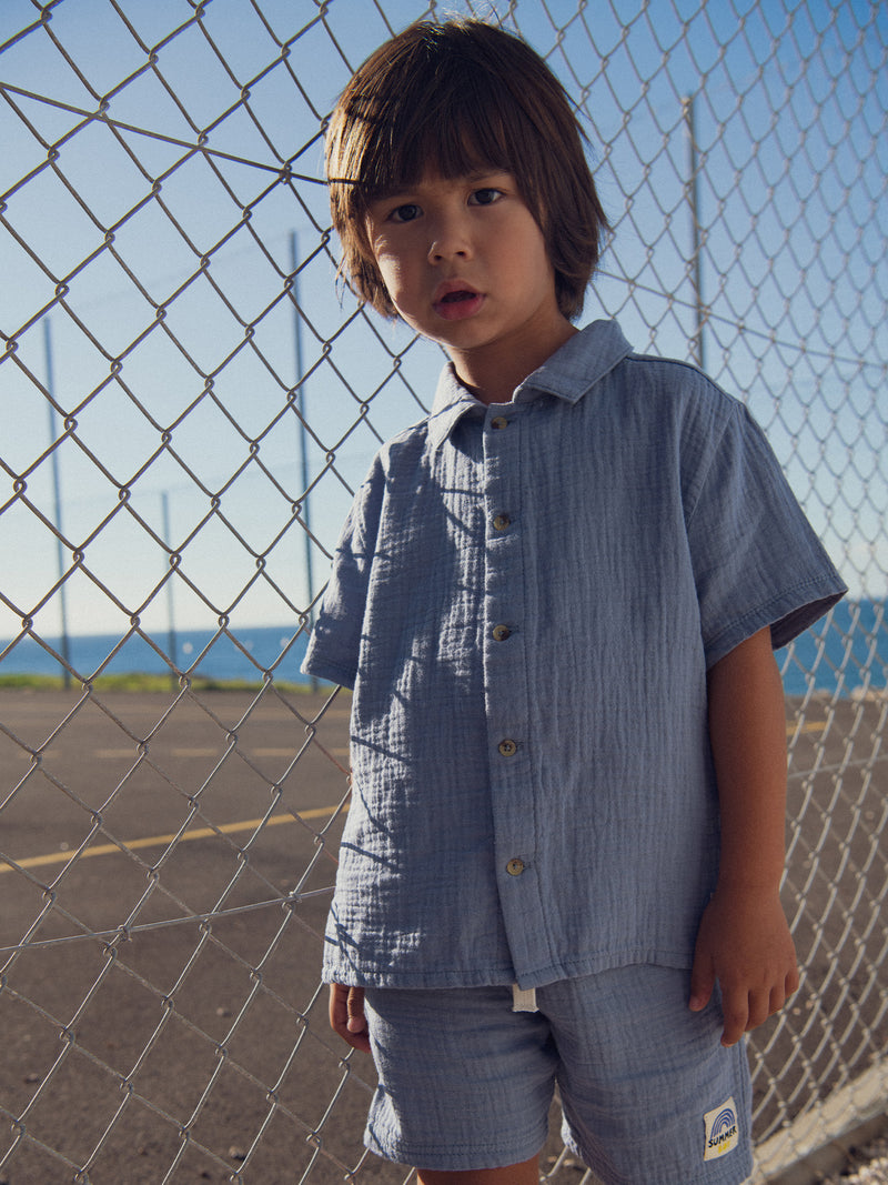 Camicia Blu con Etichetta Fantasia per Ragazzo