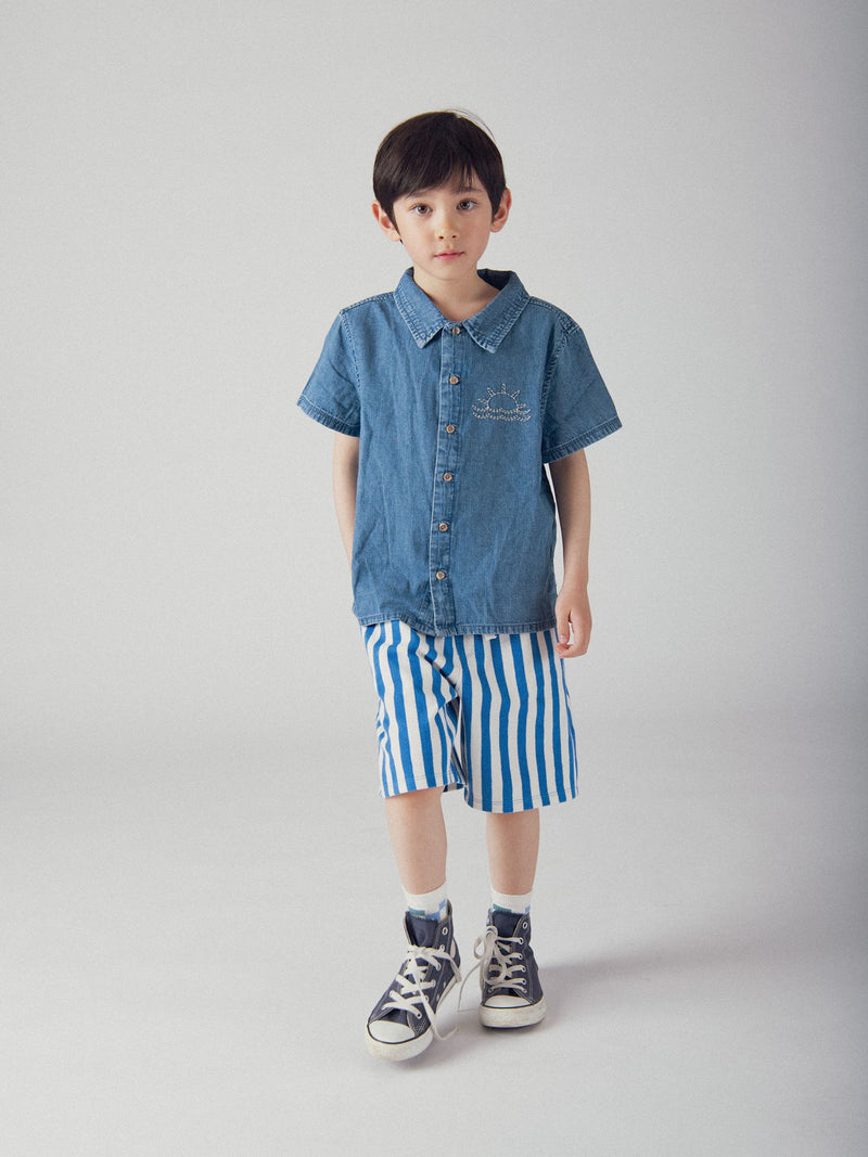 Camicia in denim blu con ricamo solare per ragazzi
