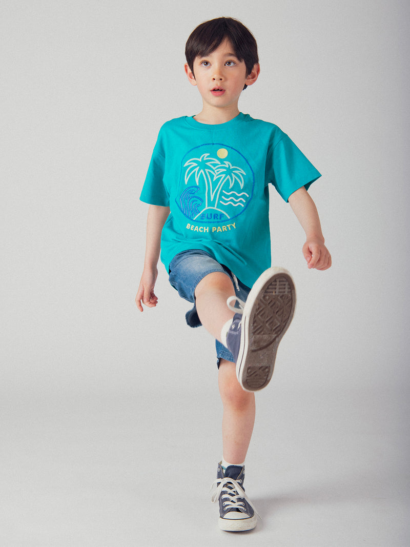 T-shirt blu turchese con animazione in spiaggia per bambino