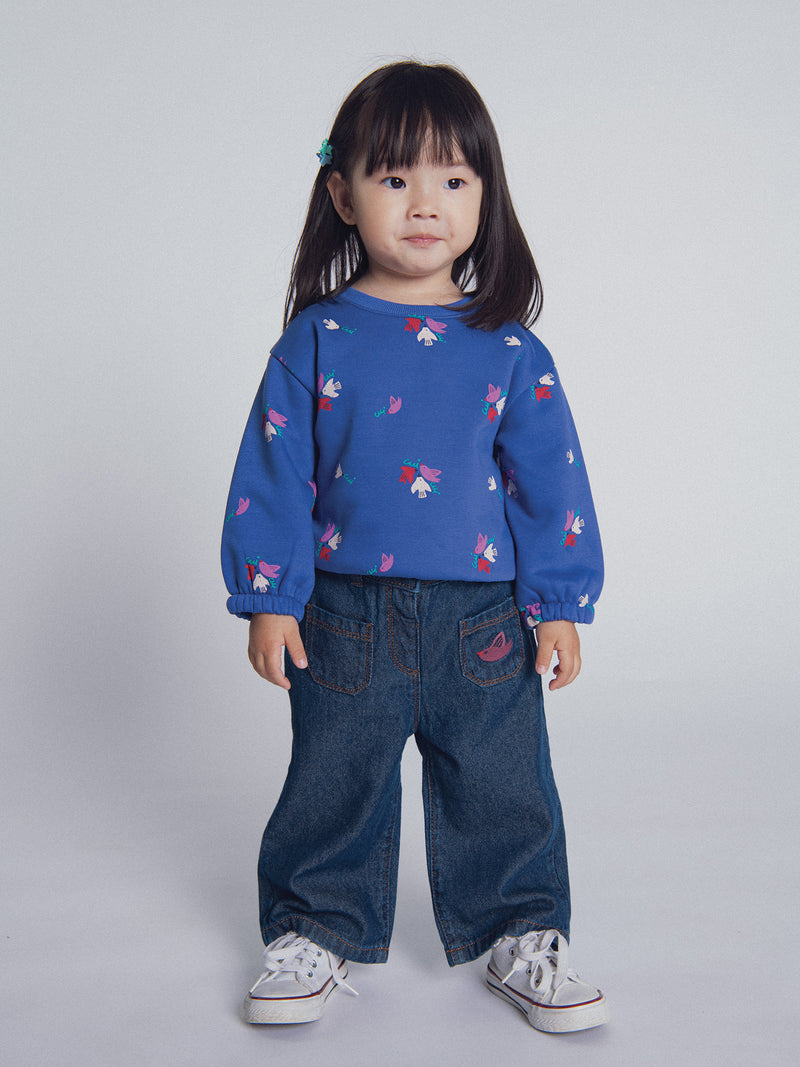 Pantaloni in denim scuro ricamati "ARTY SCHOOL" per bambine
