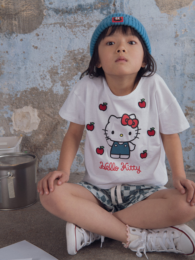 T-shirt bianca con Hello Kitty