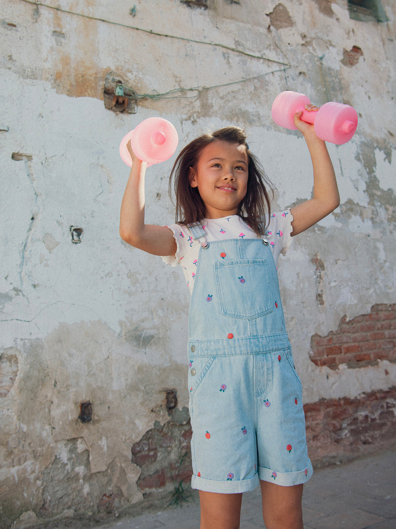 Salopette in denim ricamata per ragazze
