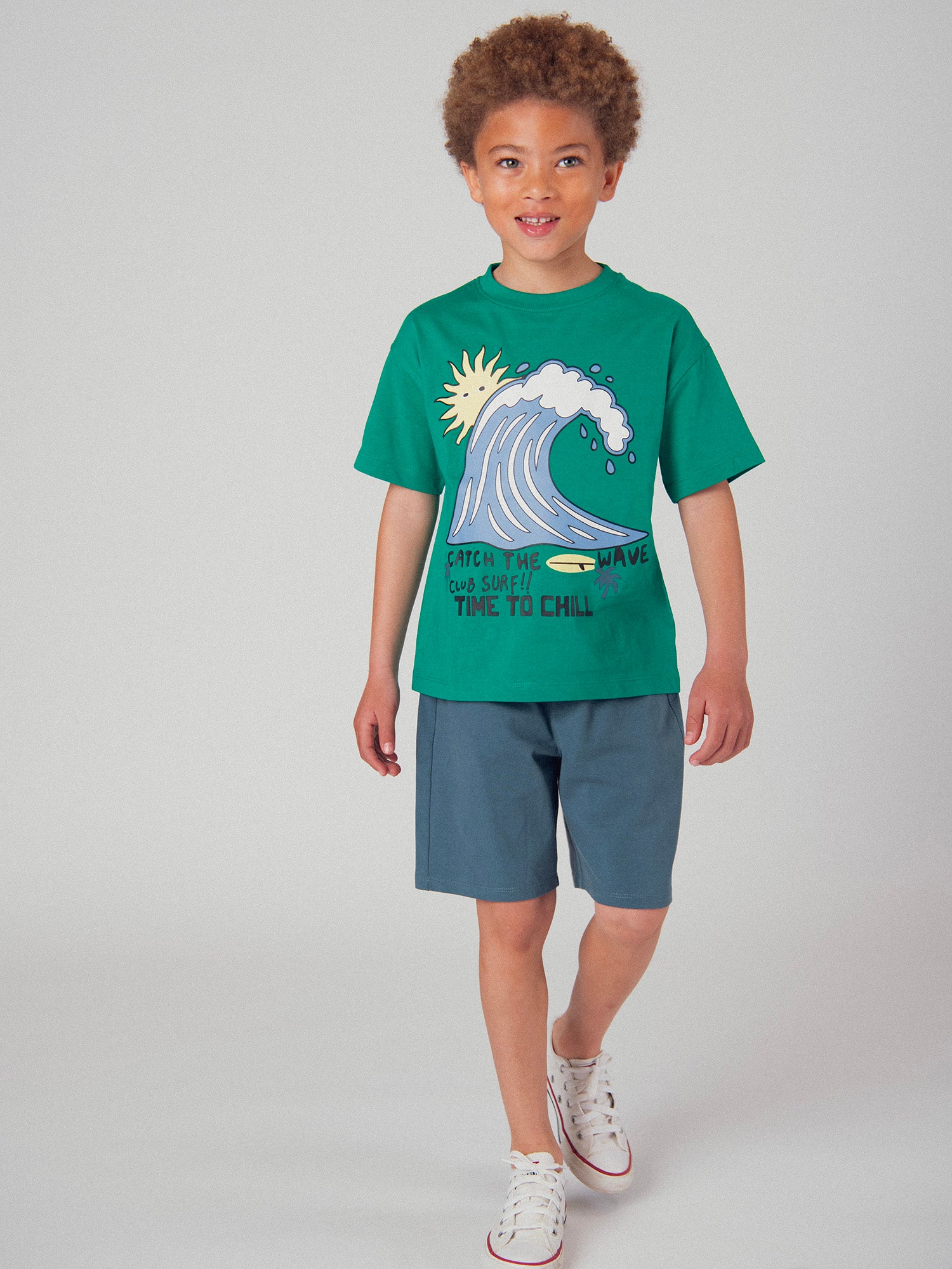Ensemble t-shirt vert et short  bleu foncé avec animation pour garçon