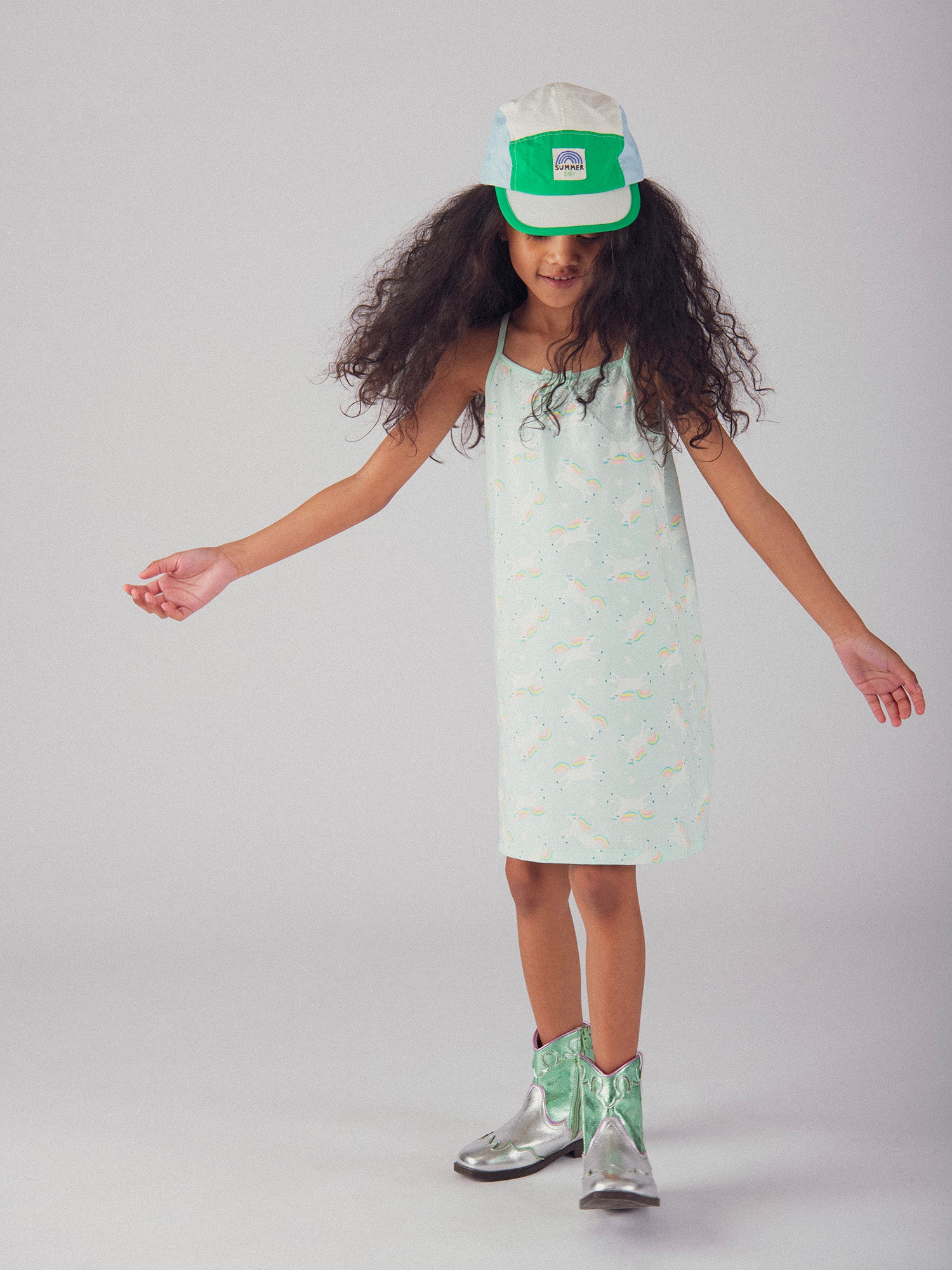 Camicia da notte fosforescente stampata con "Unicorni Magici" per bambina