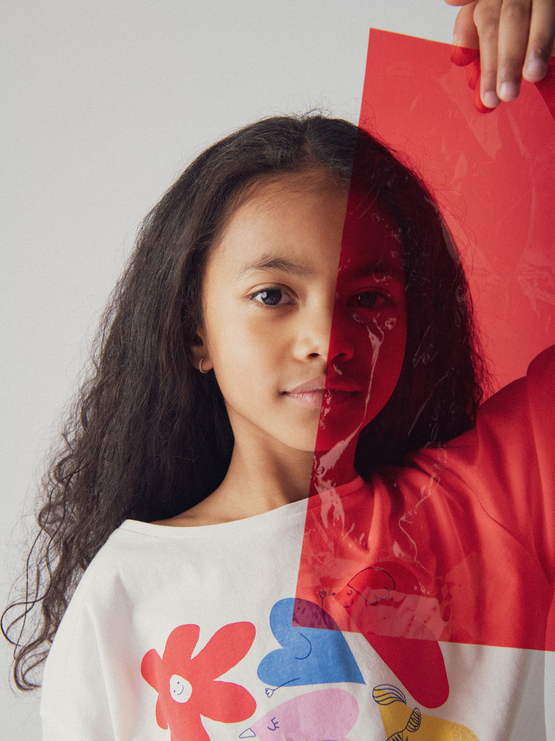 T-Shirt a Manica Lunga Ecru con Animazioni Colorate per Ragazza