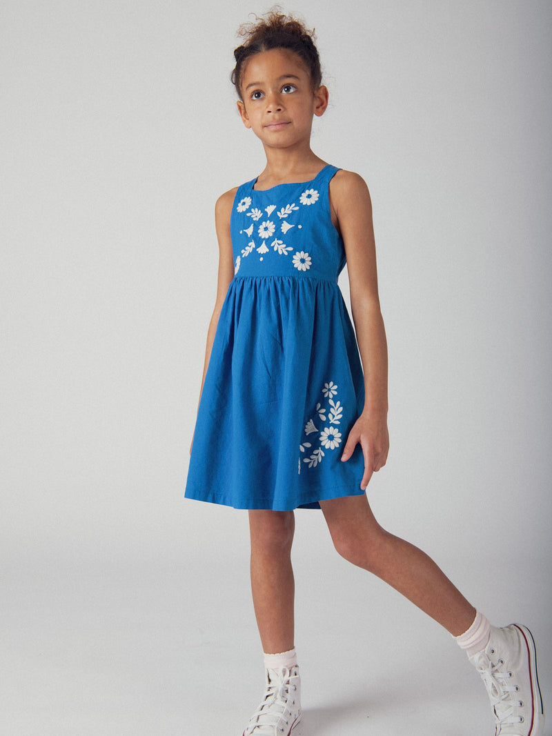 Abito blu con ricami floreali per ragazze