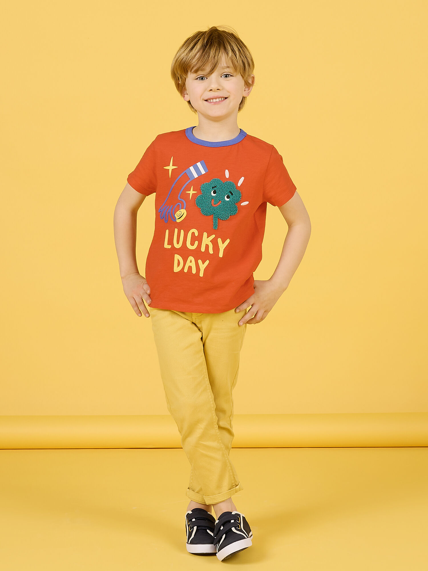 T shirt rossa arancione con motivi fortuna bambino acquisto